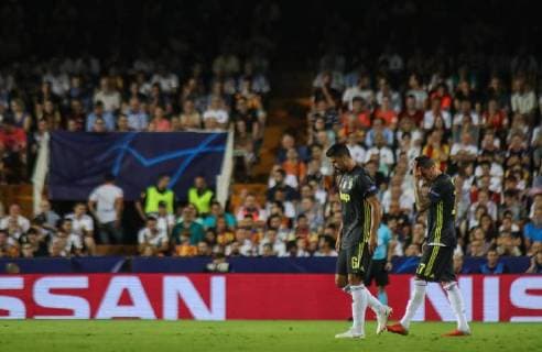 Khedira and Mandzukic during the football match between Valencia CF and Juventus FC on September 19, 2018 at Mestalla stadium in Valencia, Spain.