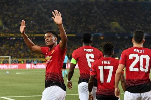 Fussball UEFA Champions League - BSC Young Boys - Manchester United ManU FC Bern, Schweiz, 19.09.2018, Fussball UEFA Champions League, Saison 2018 2019, BSC Young Boys - Manchester United FC, Manchesters Anthony Martial (links) bejubelt seinen Treffer zum 0:3.