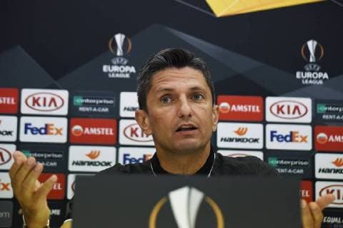 September 19, 2018 - Thessaloniki, Greece - Coach of PAOK FC Razvan Lucescu during a press conference PK Pressekonferenz PAOK FC press conference before the UEFA Europa League group stage first match with Chelsea FC. Greece Soccer Europa League - ZUMAp191 85560851st Copyright: xGiannisxPapanikosx