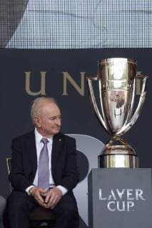 September 19, 2018 - Chicago, IL, U.S - The second annual Laver Cup Championship takes place in Chicago from September 21 -23, 2018. John McEnroe is captain of Team World and Bjorn Borg acts as captain of Team Europe. Some of the best tennis players in the world compete in this new prestigious tournament named after tennis legend Rod Laver. Pictured Rod Laver with the Laver Cup at the Pritzker Pavillion in Millennium Park, Chicago.Pictured: Team World and Team Europe ath the Chicago Welcome Ceremony at the Pritzker Pavillion in Millennium Parik. The Laver Cup Comes to Chicago - ZUMAh86_ 85581434st Copyright: xKarenxI.xHirschx