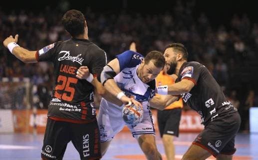 Foto : am Ball Damir Bicancic gegen Tobias Karlsson ( Flensburg ) Handball Herren 1. Bundesliga am Mi. 19.09.2018 Flensburg - HC Zagreb