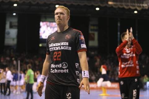 Foto : Verlierer Flensburg nach dem Abpfiff ... skeptische Miene bei Anders Zachariassen Handball Herren 1. Bundesliga am Mi. 19.09.2018 Flensburg - HC Zagreb