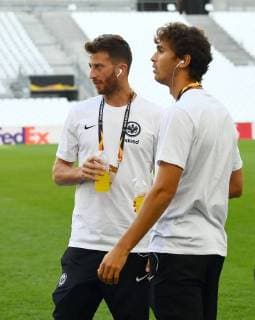 20.09.2018, xjhx, Fussball UEFA Europa League, Olympique Marseille - Eintracht Frankfurt emspor, v.l. David Abraham (Eintracht Frankfurt), Lucas Torro (Eintracht Frankfurt) (DFL DFB REGULATIONS PROHIBIT ANY USE OF PHOTOGRAPHS as IMAGE SEQUENCES and or QUASI-VIDEO) Marseille