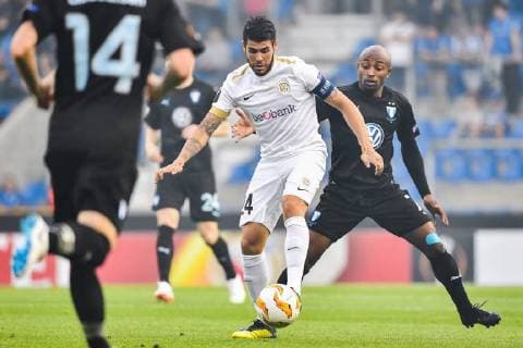 Fußball, EL, KRC Genk - Malmö FF 180920 goalkeeper Alejandro Pozuelo of Genk and Fouad Bachirou of Malmö FF during the Europa League group stage match between Genk and Malmö FF on September 20, 2018 in Genk. Photo: Ludvig Thunman BILDBYRAN kod LT 35538 Copyright: LUDVIGxTHUNMAN BB180920LT011