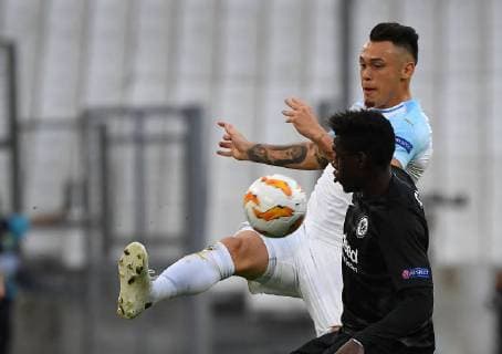 20.09.2018, xjhx, Fussball UEFA Europa League, Olympique Marseille - Eintracht Frankfurt emspor, v.l. Lucas Ocampos (Olympique Marseille), Danny da Costa (Eintracht Frankfurt) (DFL DFB REGULATIONS PROHIBIT ANY USE OF PHOTOGRAPHS as IMAGE SEQUENCES and or QUASI-VIDEO) Marseille