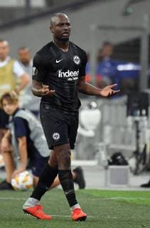 Fußball, EL, Olympique Marseille - Eintracht Frankfurt 20.09.2018, xjhx, Fussball UEFA Europa League, Olympique Marseille - Eintracht Frankfurt emspor, v.l. Jetro Willems (Eintracht Frankfurt) Gelbe-Rote Karte fuer, receive a yellow-red card, (DFL DFB REGULATIONS PROHIBIT ANY USE OF PHOTOGRAPHS as IMAGE SEQUENCES and or QUASI-VIDEO) Marseille