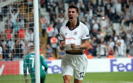 Fußball, EL, Besiktas - Sarpsborg 08 Besiktas s Enzo Roco celebrates his goal during Besiktas - Sarpsborg UEFA Europa League Group Game at Vodafone Park Stadium in Istannbul, 20th of Sept. 2018  Copyright: TolgaxAdanali 16120345