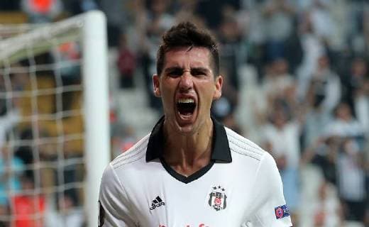 Fußball, EL, Besiktas - Sarpsborg 08 Besiktas s Enzo Roco celebrates his goal during Besiktas - Sarpsborg UEFA Europa League Group Game at Vodafone Park Stadium in Istannbul, 20th of Sept. 2018  Copyright: TolgaxAdanali 16120354