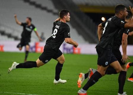 20.09.2018, xjhx, Fussball UEFA Europa League, Olympique Marseille - Eintracht Frankfurt emspor, v.l. Luka Jovic (Eintracht Frankfurt) celebrate the goal, Der Torjubel zum 1:2 (DFL DFB REGULATIONS PROHIBIT ANY USE OF PHOTOGRAPHS as IMAGE SEQUENCES and or QUASI-VIDEO) Marseille