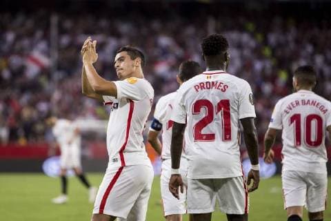 Fußball, EL, FC Sevilla - Standard Lüttich September 20, 2018 - Seville, Spain - WISSAN BEN YEDDER of Sevilla (L ) celebrates after scoring 4-1 during the Europa League Group J soccer match between Sevilla FC and Standard de Liege at the Ramon Sanchez Pizjuan Stadium Soccer 2018 - Sevilla FC vs Standard de Liege - ZUMAa142 20180920_zap_a142_028 Copyright: xDanielxGonzalezxAcunax