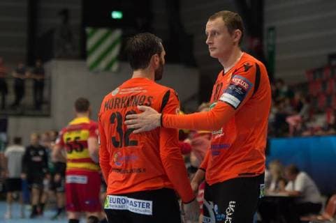 Velux EHF Champions League - Wacker Thun - Riihimäen Cocks Gümligen, 20.09.2018, Handball Velux EHF Champions League, Saison 2018 2019, Wacker Thun - Riihimäen Cocks, Giedreius Morkunas und Vitalii Shitsko (Cocks)