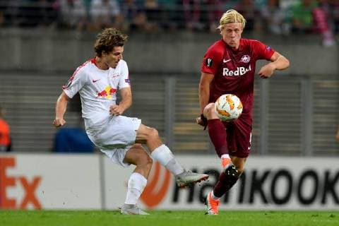 SOCCER - EL, RB Leipzig vs RBS LEIPZIG,GERMANY,20.SEP.18 - SOCCER - UEFA Europa League, group stage, RasenBallsport Leipzig vs Red Bull Salzburg. Image shows Marcel Sabitzer (RB Leipzig) and Xaver Schlager (RBS). GEPAxpictures xFlorianxErtl