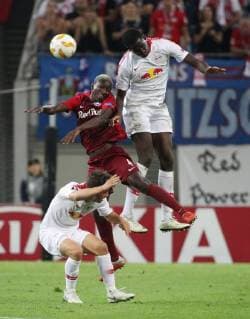 GER, Europa League, Gruppen B, RasenBallsport Leipzig vs Besiktas Istanbul 20.09.18 , Leipzig, Red Bull Arena, GER, Saison 2018 2019, UEFA Europa League, Gruppe B, 1.Spieltag von 6 RasenBallsport Leipzig vs FC Red Bull Salzburg im Bild Diego Demme und Ibrahima Konate (Leipzig) gegen Amadou Haidara (Salzburg) DFL regulations prohibit any use of photographs as image sequences and or quasi-video