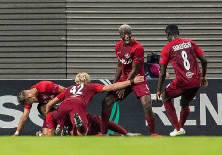 FC Red Bull Salzburg mit Emotionen nach dem 0:1 waehrend der Begegnung in der UEFA Europa League zwischen RB Leipzig und FC Red Bull Salzburg in der Red Bull Arena am 20. September 2018 in Leipzig, Sachsen, Deutschland ( FB-EL RB Leipzig - FC Red Bull Salzburg Copyright: xEIBNER HartmutxBoesenerx EP_HBR