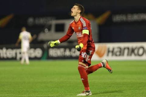 Zagreb, 20.9.2018. - Stadion Maksimir, UEFA EUROPA LEAGUE - 2018 19 SEASON GNK Dinamo Zagreb (dark-blue) - Fenerbahçe SK (yellow) 4:1, Group D - Matchday 1 Dominik Livakovic (GK-40) 