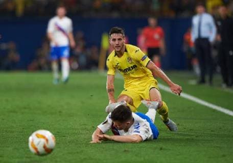 September 20, 2018 - Villarreal, Castellon, Spain - Miguel Llambrich of Villarreal CF and Glen Middleton of Rangers FC during the UEFA Europa League Group G match between Villarreal CF and Rangers FC at La Ceramica Stadium on September 20, 2018 in Vila-real, Spain. Villarreal CF v Rangers - UEFA Europa League  - ZUMAn230 20180920_zaa_n230_424 Copyright: xMariaxJosexSegoviax