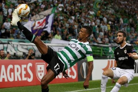 September 20, 2018 - Lisbon, Portugal - Sporting s forward Nani from Portugal (L) vies with Qarabag s defender Abbas Huseynov during the UEFA Europa League Group E football match Sporting CP vs Qarabag at Alvalade stadium in Lisbon, on September 20, 2018. Sporting CP v Qarabag FK - UEFA Europa League - Group E  - ZUMAn230 20180920_zaa_n230_309 Copyright: xPedroxFiuzax