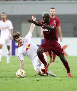 RB Leipzig - Salzburg Fussball Euro League Leipzig, 20.09.2018, Red Bull Arena, Fussball, UEFA Europa League , RB Leipzig (GER) vs. FC Salzburg (AUT) 2:3 (0:2) , Im Bild v.l.: Marcel Sabitzer (7, RB Leipzig) und Amadou Haidara (4, Salzburg). , UEFA Êregulations prohibit any use of photographs as image sequences and or quasi-video. ,