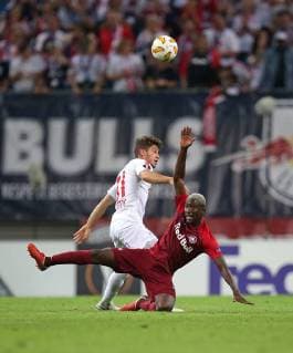 20.09.2018, Fussball UEFA Europa League 2018 2019, Gruppenphase, 1.Spieltag, RB Leipzig - FC Salzburg, in der Red Bull Arena Leipzig. (L-R) Diego Demme (RB Leipzig) im Zweikampf mit Amadou Haidara (RB Salzburg)