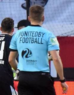 21.09.2018, xhbx, Fussball 2. Bundesliga, SV Sandhausen - 1. FC Koeln emspor, v.l. DFB Schiedsrichter Patrick Ittrich (DFL DFB REGULATIONS PROHIBIT ANY USE OF PHOTOGRAPHS as IMAGE SEQUENCES and or QUASI-VIDEO) Sandhausen