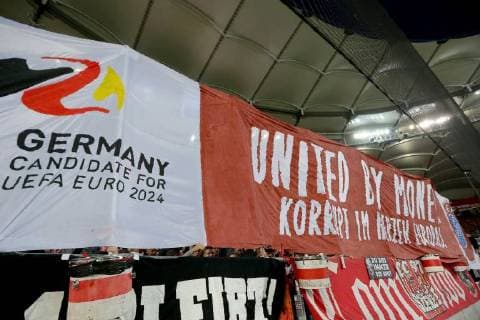 Protestbanner der VfB Fans gegen die Euro 2024 in Deutschland, VfB Stuttgart vs. Fortuna Duesseldorf, DFL regulations prohibit any use of photographs as image sequences and or quasi-video, VfB Stuttgart vs. Fortuna Duesseldorf, 1.Bundesliga, Fussball, 21.09.2018 Stuttgart Copyright: xLanger Eibner-Pressefotox EP_HLR