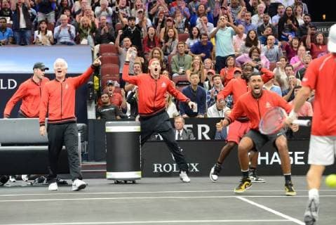 September 21, 2018 - Chicago, Illinois, United States - Team World cheers on Diego Schwartzman during his singles match vs. D. Goffin in the 2018 Laver Cup tennis event in Chicago. Tennis 2018: Laver Cup - ZUMAl132 20180921_zap_l132_029 Copyright: xChristopherxLevyx