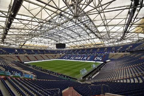 Fußball 1. Bundesliga 4. Spieltag FC Schalke 04 - FC Bayern München am 22.09.2018 in der Veltins Arena in Gelsenkirchen Innenansicht der Arena DFL regulations prohibit any use of photographs as image sequences and or quasi-video.