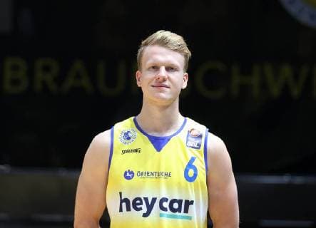 Luis Figge (Braunschweiger Basketball Loewen)
