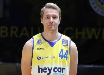 Lars Lagerpusch (Braunschweiger Basketball Loewen)