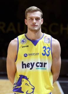 Moritz Huebner (Braunschweiger Basketball Loewen)