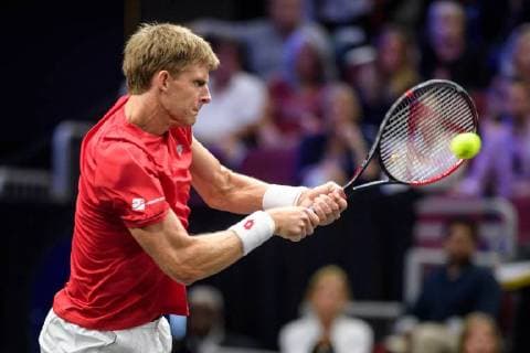 CHICAGO, IL - SEPTEMBER 23: Team World s Kevin Anderson of South Africa returns a ball to Team Europe s Alexander Zverev of Germany during a singles match on day three of the 2018 Laver Cup on September 23, 2018, at the United Center in Chicago, Illinois. Zverev beats Anderson 6-7(3) 7-5 10-7 . (Photo by Daniel Bartel Icon Sportswire) TENNIS: SEP 23 Laver Cup Icon180923043 EDITORIAL USE ONLY