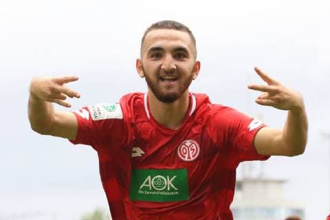 ERKAN EYIBIL TORJUBEL MAINZ 05-VFB STUTTGART A-JUNIOREN BUNDESLIGA SUED SUEDWEST MAINZ 