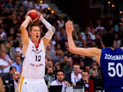Basketball Leipzig 16.09.2018 European Qualifier World Cup Qualifier Deutschland (GER) - Israel (ISR) Robin Benzing (Deutschland, No.12)