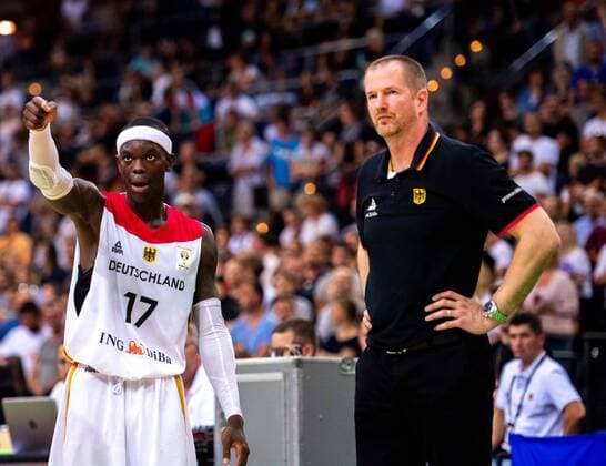 Basketball Leipzig 16.09.2018 European Qualifier World Cup Qualifier Deutschland (GER) - Israel (ISR) Henrik Rödl (Deutschland, Bundestrainer) Roll Roedl Dennis Schröder Schroeder (Deutschland, No.17) Schröder
