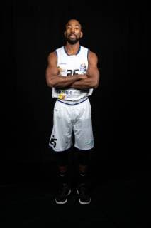 Fotoshooting easycredit BBL Science City Jena Team Saison 2018 2019 Spieler Dru Joyce Sparkassen Arena