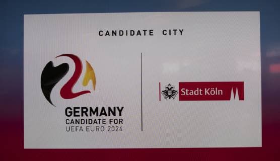 Do simmer dabei EM 2024 RheinEnergie Stadion Koeln Deutschland Datum: 27.09.2018