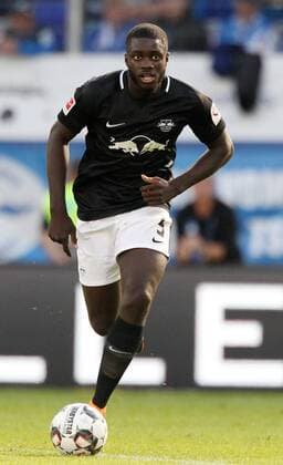 Dayot Upamecano (5, RB Leipzig), Fussball, 1. Bundesliga: TSG 1899 Hoffenheim - RB Leipzig, 6. Spieltag am 29.09.2018 in der Wirsol Rhein Neckar Arena, xmdx, ** Gemäß den Vorgaben der DFL Deutsche Fußball Liga ist es untersagt, in dem Stadion und oder vom Spiel angefertigte Fotoaufnahmen in Form von Sequenzbildern und oder videoähnlichen Fotostrecken zu verwerten bzw. verwerten zu lassen. DFL regulations prohibit any use of photographs as image sequences and or quasi-video. ** TSG 1899 Hoffenheim - RB Leipzig