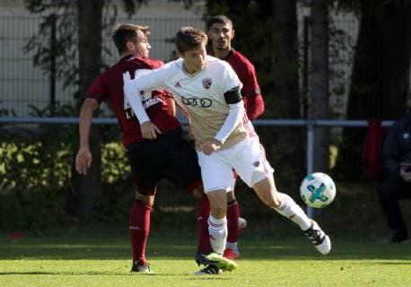 29.09.2018 - Fussball - Saison 2018 2019 - Bundesliga Süd Südwest - 7. Spieltag: 1. FC Nürnberg Nuernberg FCN U19 A-Junioren ( Club ) - FC Ingolstadt 04 U19 - DaMa - Fabio Groß (15, 1.FC Nürnberg FCN ) Tim Kraus (15, FC Ingolstadt 04 ) *** 29 09 2018 Football Season 2018 2019 Bundesliga South Southwest 7 Gameday 1 FC Nuremberg Nuernberg FCN U19 A Junior Club FC Ingolstadt 04 U19 DaMa Fabio United 15 1 FC Nurnberg FCN Tim Kraus 15 FC Ingolstadt 04