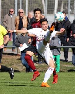 29.09.2018 - Fussball - Saison 2018 2019 - Bundesliga Süd Südwest - 7. Spieltag: 1. FC Nürnberg Nuernberg FCN U19 A-Junioren ( Club ) - FC Ingolstadt 04 U19 - DaMa - Erik Basista (11, 1.FC Nürnberg FCN ) Philipp Herrmann (8, FC Ingolstadt 04 ) *** 29 09 2018 Football Season 2018 2019 Bundesliga South Southwest 7 Gameday 1 FC Nürnberg Nuernberg FCN U19 A Junior Club FC Ingolstadt 04 U19 DaMa Erik Basista 11 1 FC Nuremberg FCN Philipp Herrmann 8 FC Ingolstadt 04