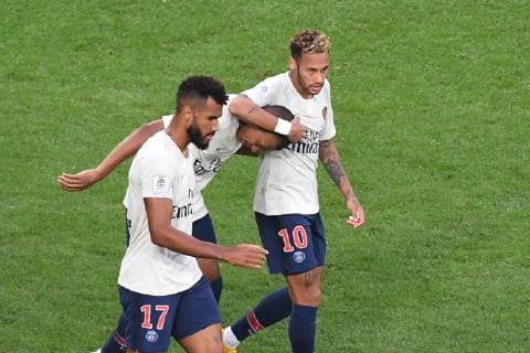 Kylian Mbappe, Neymar Jr - Nice vs PSG at the Allianz Riviera in Nice for the soccer Ligue 1 Conforama FOOTBALL : Nice vs Paris SG - Ligue 1 Conforama - 29 09 2018 LIONELURMAN PANORAMIC 