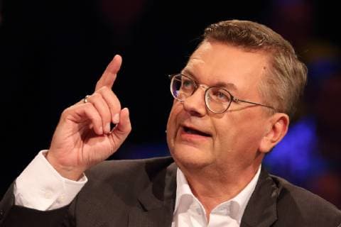 Sport Themen der Woche KW39 Sport Bilder des Tages REINHARD GRINDEL DAS AKTUELLE SPORTSTUDIO ZDF MAINZ 