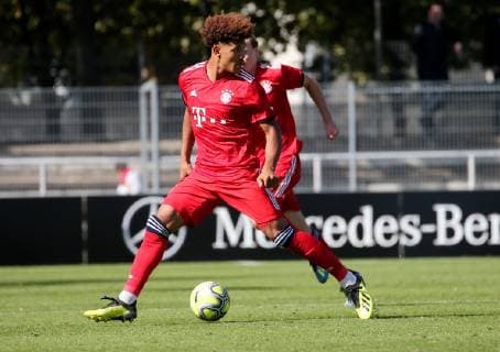 BAU 29.09.2018 Stuttgart Fußball A-Junioren VfB Stuttgart vs. FC Bayern München, Justin Butler (Bayern) *** BAU 29 09 2018 Stuttgart Football A Juniors VfB Stuttgart vs Bayern Munich Justin Butler Bayern