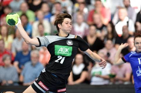 Ina Grossmann (Deutschland, Thueringer HC) beim Wurf ,GER, Deutschland - Russland Handball, Laenderspiel Nationalmannschaft Frauen, Testspiel, 30.09.2018, ,GER, Deutschland - Russland Handball, Laenderspiel Frauen, 30.09.2018 Nordhausen Copyright: xEIBNER RolandxSippelx EP_RSL