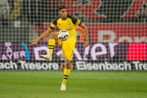 Leverkusen, Germany 29.09.2018, 1. Bundesiga, 6. Spieltag, Bayer 04 Leverkusen - BV Borussia Dortmund, Achraf Hakimi (BVB) in aktion ( DeFodi001