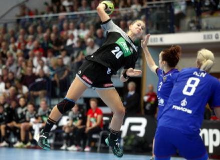 Nordhausen, 30.09.2018 Handball, Länderspiel, Frauen, Saison 2018 19, Deutschland(GER) vs Russland (RUS) Emily Bölk (GER)