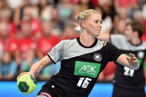 Kim Naidzinavicius (Deutschland, SG BBM Bietigheim) beim Wurf ,GER, Deutschland - Russland Handball, Laenderspiel Nationalmannschaft Frauen, Testspiel, 30.09.2018, ,GER, Deutschland - Russland Handball, Laenderspiel Frauen, 30.09.2018 Nordhausen Copyright: xEIBNER RolandxSippelx EP_RSL