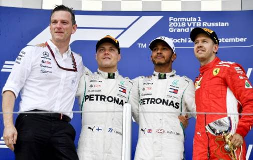 Motorsports: FIA Formula One World Championship WM Weltmeisterschaft 2018, Grand Prix of Russia, , 5 Sebastian Vettel (GER, Scuderia Ferrari) 44 Lewis Hamilton (GBR, Mercedes AMG Petronas F1 Team), 77 Valtteri Bottas (FIN, Mercedes AMG Petronas), Sochi Russia