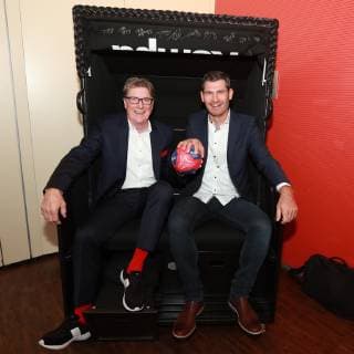 Lokales DHB Trikotpräsentation für die Handball Weltmeisterschaft 2019 im Sky Tower in Köln von links: Toni Schumacher, Henning Fritz 02.10.2018
