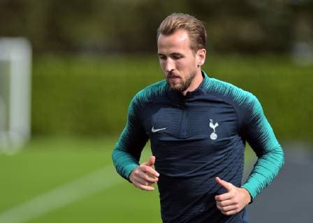 Harry Kane of Tottenham Hotspur during the Tottenham Hotspur part open training session ahead of the Champions League fixtures between Spurs & Barcelona. Training takes place at Tottenham Hotspur Training Ground, Hotspur Way, England on 2 October 2018. Copyright: xVincexxMignottx PMI-2287-0012