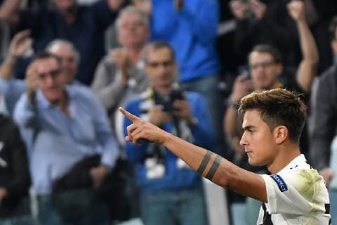 Paulo Dybala of Juventus celebates scoring Esultanza gol 1-0 Torino 02-10-2018 Juventus Stadium Football Calcio Uefa Champions League 2018 2019 Group H Juventus - Young Boys Foto Andrea Staccioli Insidefoto AndreaxStaccioli